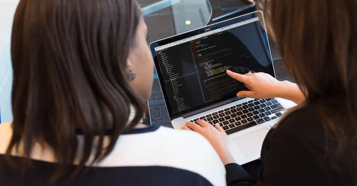 A Practical Guide to PHP Version Support